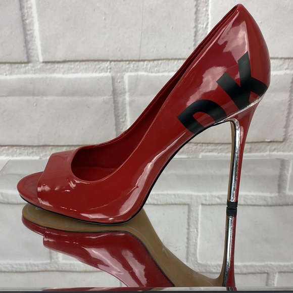 DKNY Red black and silver open toe heels NWT - Picture 5 of 12